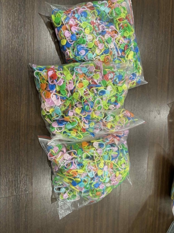 Ghim đánh dấu nhựa