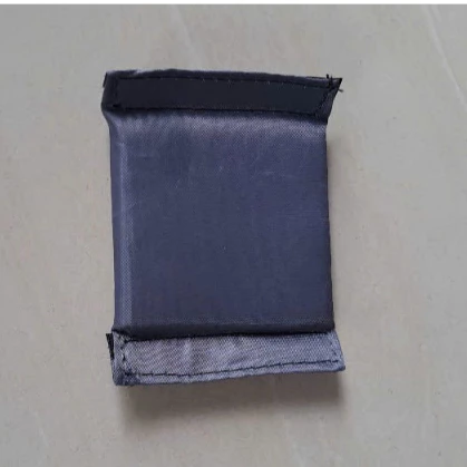 Vách ngăn máy ảnh 10 x10cm MIDIKI chia khoang ba lô chống sốc mép có dính gai xù giúp không xê dịch