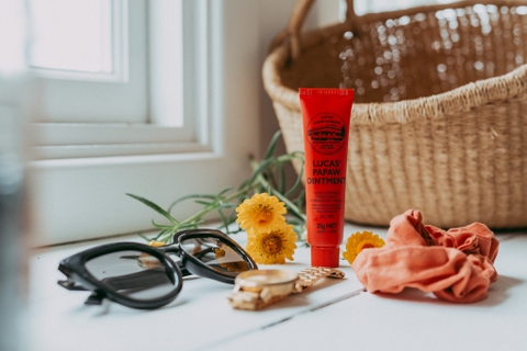 Kem đa năng Lucas Papaw Ointment chiết xuất đu đủ hỗ trợ làm dịu da tuýp 25g