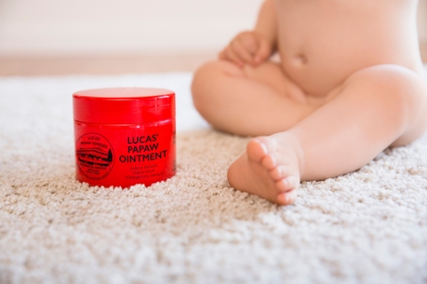 Kem đa năng Lucas Papaw Ointment chiết xuất đu đủ hỗ trợ làm dịu da hộp 75g