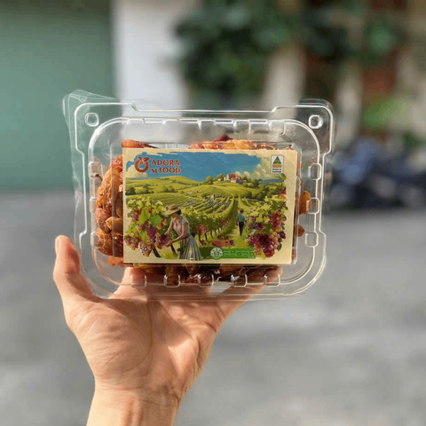 Nho khô nguyên cành Adora st Food Crimson Dried Table Grapes Cluster 300g