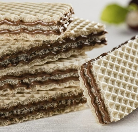 Bánh xốp Socola hạt dẻ Loacker Milky  Minis Chocolate Bag 800g mix 3 vị socola hạt dẻ, socola đen và socola vị vani  80 gói nhỏ