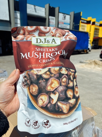 Nấm Hương Sấy Giòn DJ&A Shiitake Mushroom Crisps 300g snack ăn vặt heatthy lành mạnh từ nấm thật