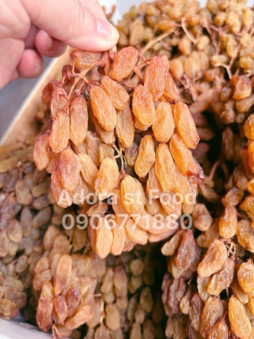 Nho khô nguyên cành Adora st Food Dried Grapes Cluster Thompson 500g đặc sản Úc