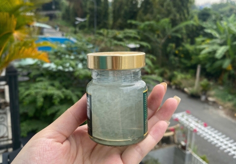 Vì sao yến chưng sẵn có lúc thấy sợi yến, có lúc không? Cách chọn yến chưng tiệt trùng chất lượng