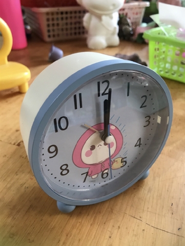 Đồng hồ để bàn 0085