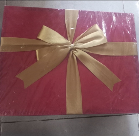 Hộp quà 090