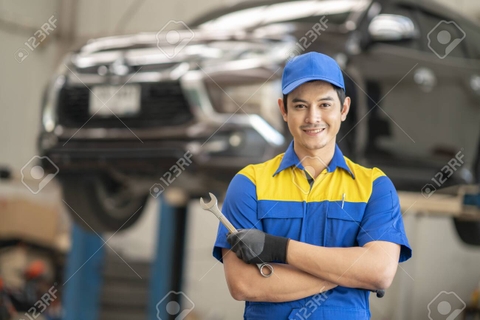 Xe Ô Tô Bị Ngập Nước: 4 Bộ Phận "Chết Yểu" Cần Thay Ngay Nếu Không Muốn Bổ Máy