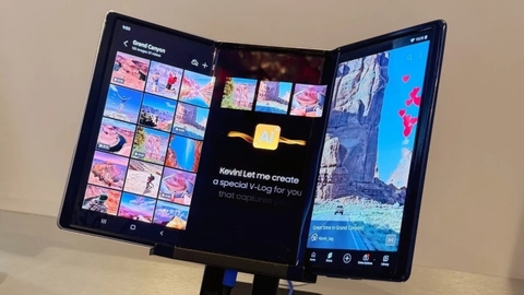 Samsung xác nhận ra smartphone gập ba trong năm nay