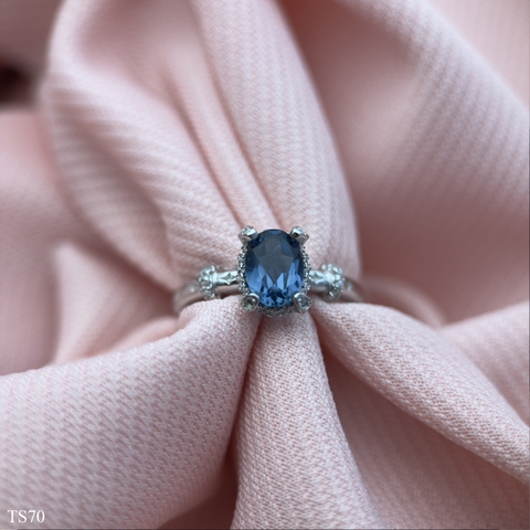 Nhẫn Topaz Xanh Ovan Facet Bạc 925 Dành Cho Nữ