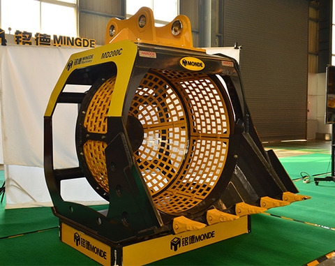 ECO-BKT-HDX-PC200 – Gầu Hardox cho máy xúc Komatsu PC200