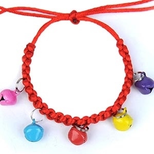 Vòng cổ chuông nhỏ