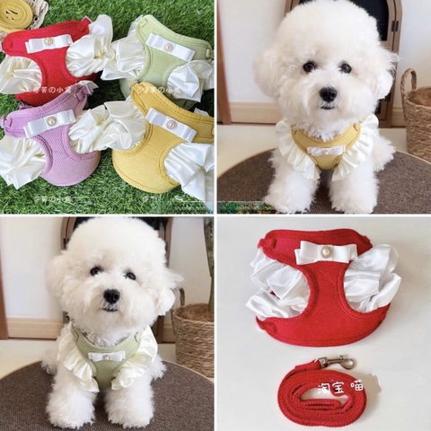 Yếm tay bèo đính ngọc trai