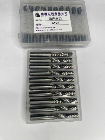 Dao cắt xoắn 1 me 6x50