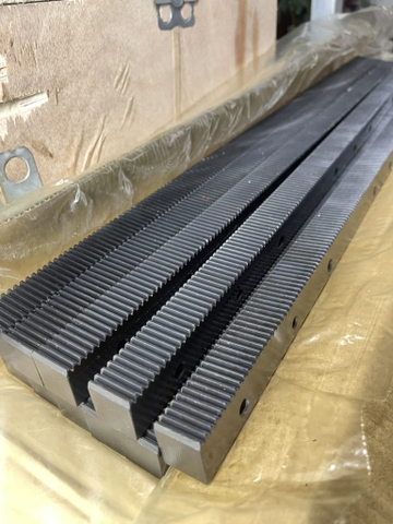 Thanh răng thẳng 1.4m & 67cm