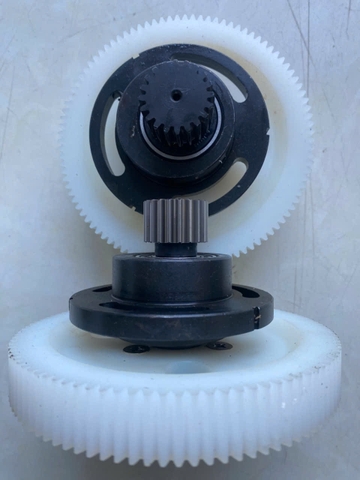 Bánh răng thẳng cổ ngắn