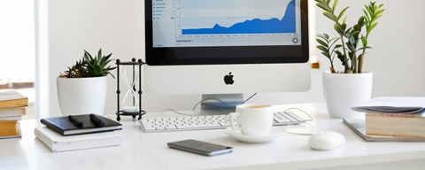 Thẩm Mỹ Giao Thoa Công Nghệ: Set Up Không Gian Học Tập Và Làm Việc Của Bạn Cùng iWALK