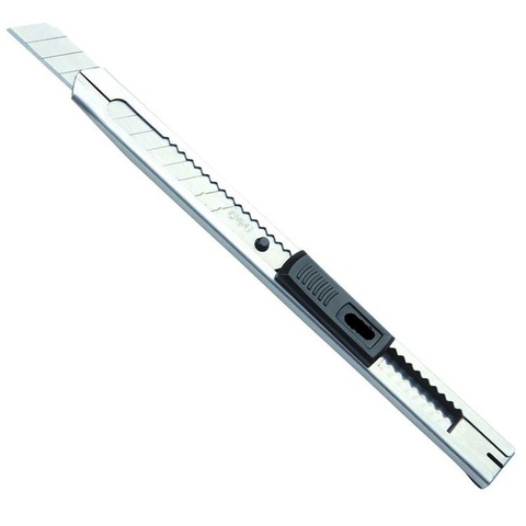 Dao rọc giấy inox nhỏ – thân thép không gỉ, lưỡi bẻ đoạn 9mm, khóa trượt, dùng cắt stencil và bao vệ sinh trong studio tattoo