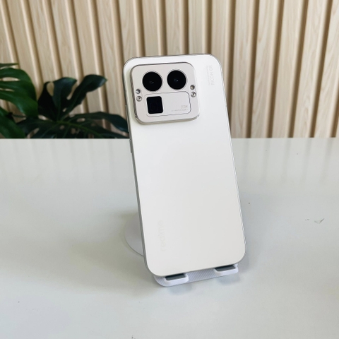 📱 Realme GT 8 Pro 12/256GB Fullbox Pin 99% Màu Kem - Hiệu năng đỉnh, pin khủng 7000mAh Đẹp 98+