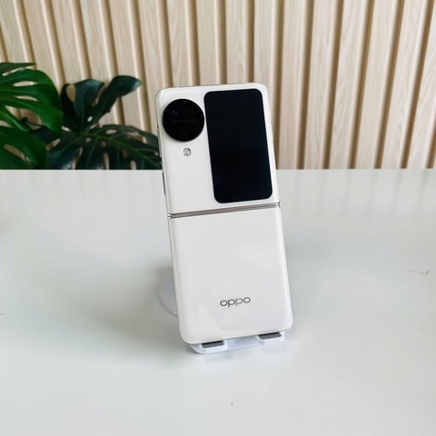 Oppo Find N3 Flip 12/256 trắng Đẹp 98+ Pin 98  (Thay Màn Zin)