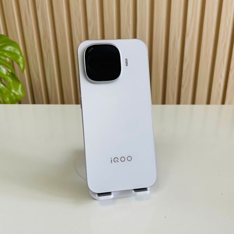 iQOO Z11 Turbo - Bản Ram 16/256GB - Like New Màu Trắng