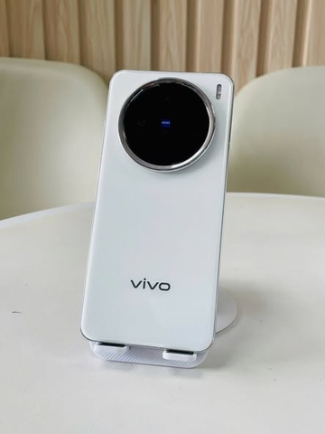 Vivo X200 12/256GB Trắng đẹp 98% Pin 98% Fullbox