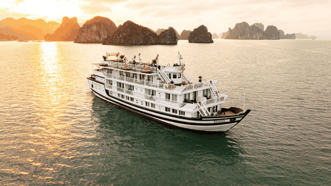 Cozy Bay Grand 4★ Cruise – Ha Long Bay 2 Days 1 Night