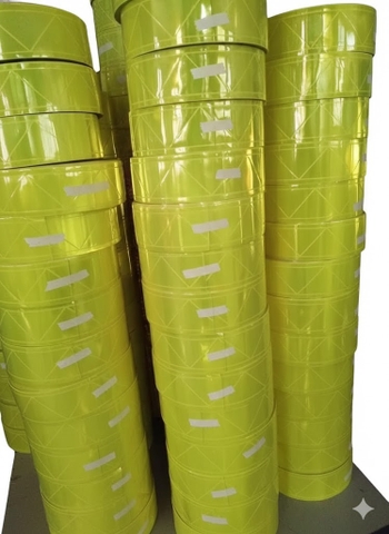 Cuộn Dây Phản Quang Nhựa Màu Xanh Lá – Dày 0.35mm Khổ 5cm