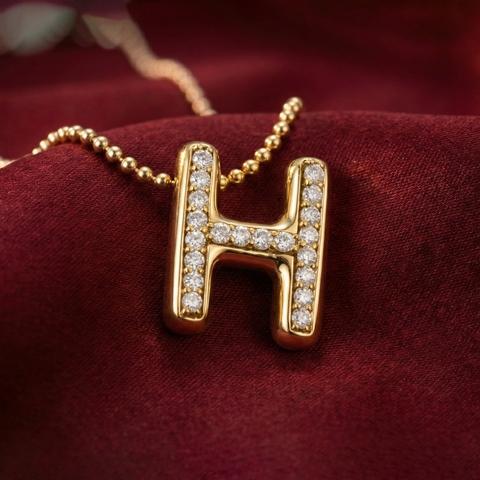 Dây chuyền mắt bi chữ H đính đá tấm moissanite BN JEWELRY