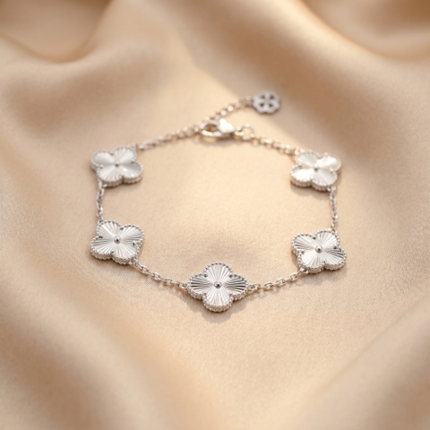 Lắc tay Bạch kim Platinum 10% cỏ 4 lá viền bi 5 charm BN JEWELRY - LTY1772_PT