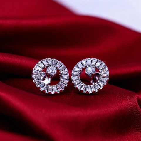 Bông tai Aurora Halo đá tapered baguette moissanite BN JEWELRY