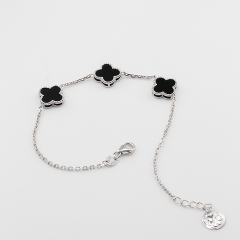 Lắc tay Bạch kim Platinum cỏ 4 lá đá đen viền bi 3 Charm BN JEWELRY | bản 10 ly - LTY1906_PT