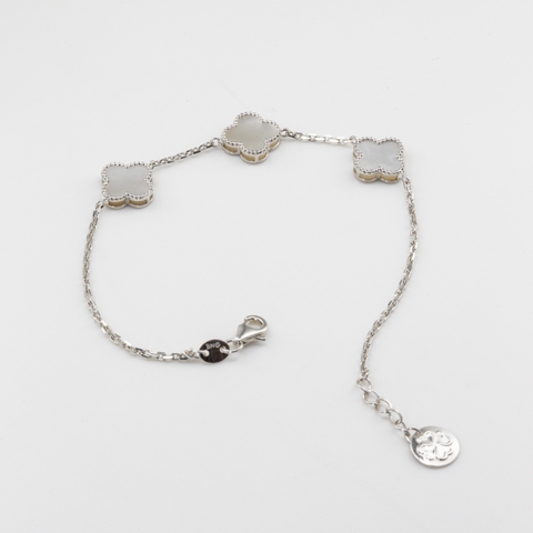 Lắc tay Bạch kim Platinum 10% cỏ 4 lá đá trắng viền bi 3 Charm BN JEWELRY | bản 10 ly - LTY1907_PT