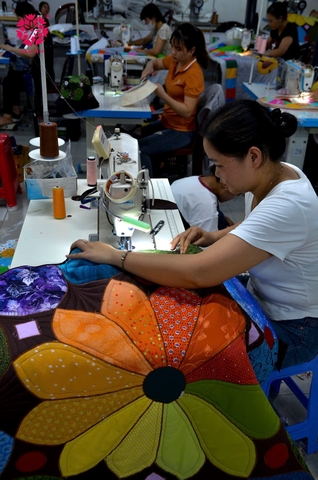 BA VUÔNG SÁNH VỚI BẢY TRÒN - ĐỜI CHA VINH HIỂN, ĐỜI CON SANG GIÀU