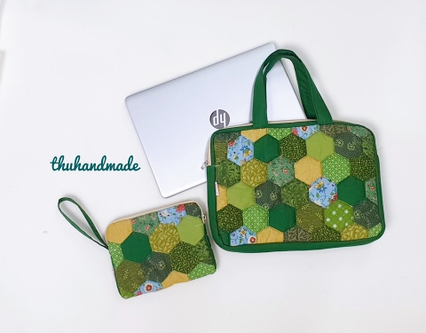 Túi Laptop lục lăng