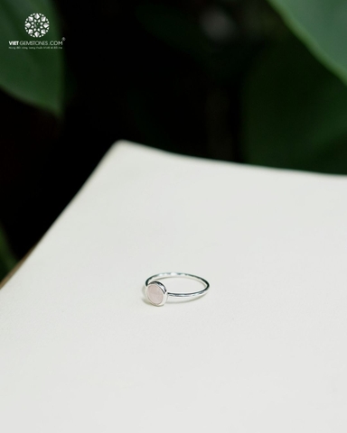 Nhẫn Bạc Đá Thạch Anh Hồng - Rose Quartz