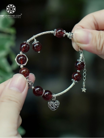 Lắc Tay Ngọc Hồng Lựu - Garnet Charm Bạc