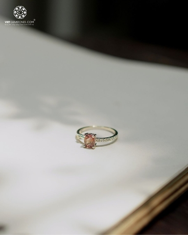 Nhẫn Bạc Spinel Đính Đá