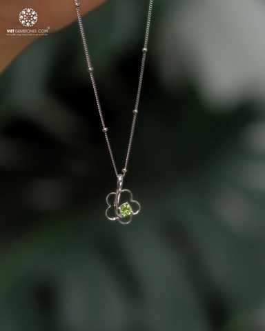 Mặt Dây Chuyền Đá Peridot (chưa kèm dây đeo) 04