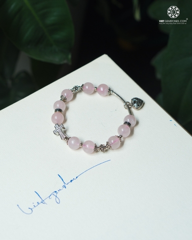 Lắc Tay Mân Côi Thạch Anh Hồng Charm Bạc