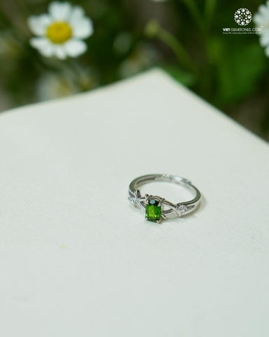 Nhẫn Bạc Đá Diopside