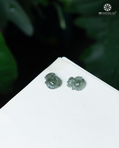 Mặt dây chuyền Hồ ly Thạch anh tóc xanh ôm hoa Mẫu Đơn