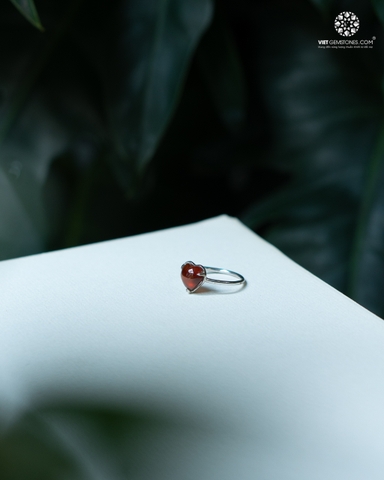 Nhẫn Bạc Trái Tim Ngọc Hồng Lựu - Bạc 950 Phủ Bạch Kim