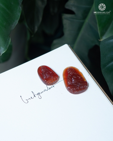 Mặt Dây Chuyền Phật A Di Đà Tuổi Tuất & Hợi Đá Mã Não Đỏ