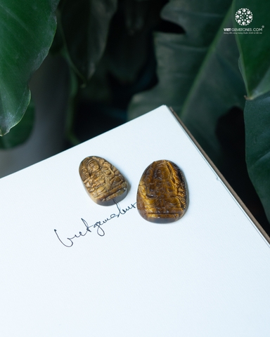 Mặt Dây Chuyền Thiên Thủ Thiên Nhãn Tuổi Tý Đá Mắt Hổ Vàng