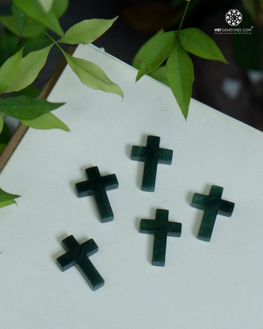 Mặt Dây Chuyền Thánh Giá Lam Ngọc