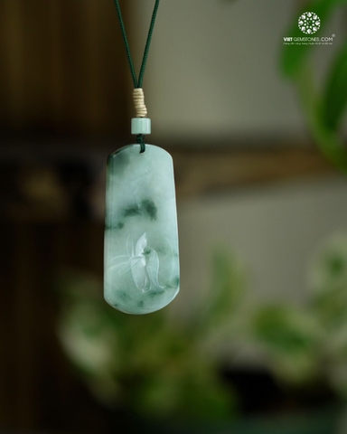 Mặt Dây Chuyền Ngộ Đạo Cẩm Thạch Phiêu Hoa