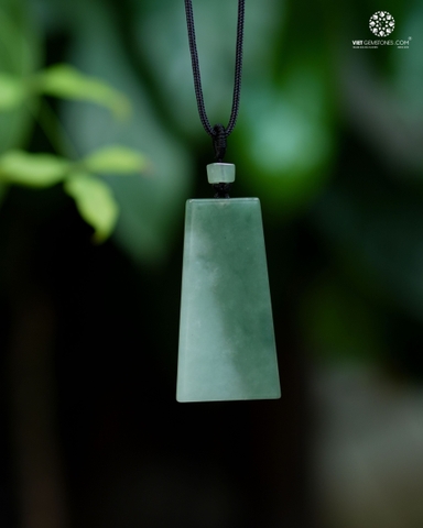 Mặt Dây Chuyền Vô Sự Bài Cẩm Thạch Xanh Dầu