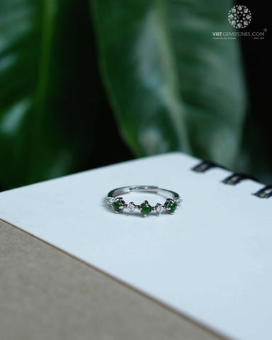 Nhẫn Bạc Phỉ Thuý - Jadeite 03