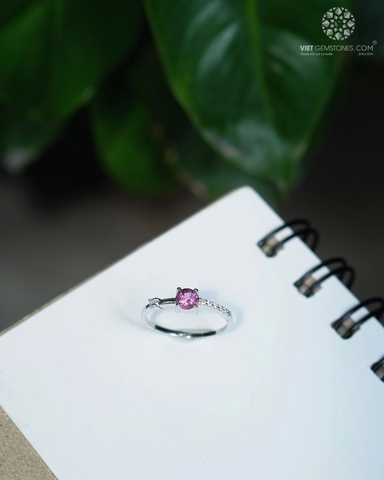Nhẫn Bạc Spinel Đính Đá Bạc 950 Phủ Bạch Kim